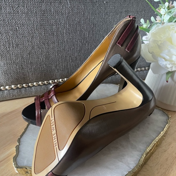 Nine West High Heels - Picture 2 of 8